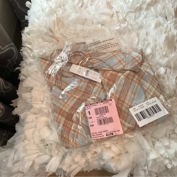 J.Crew - Picture 4 of 5